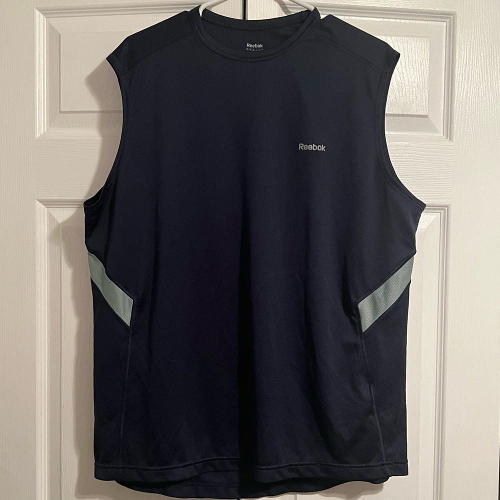 Men’s Reebok Muscle Tank Top Size XL